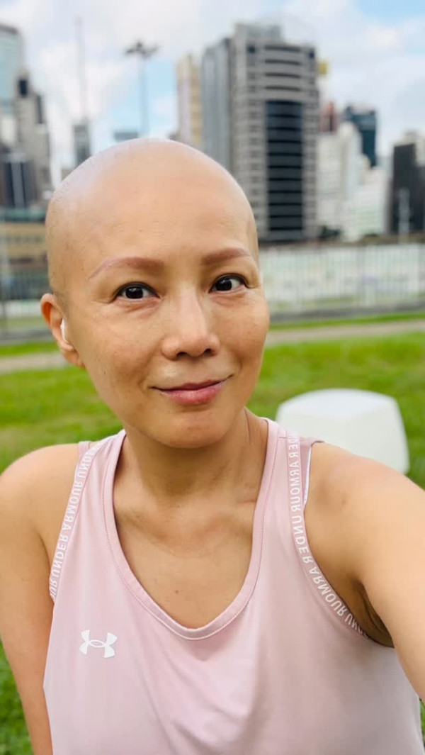 吳文忻證實病情惡化癌細胞擴散至肝臟 曾緊急入院保命！胸部腫瘤增至12cm