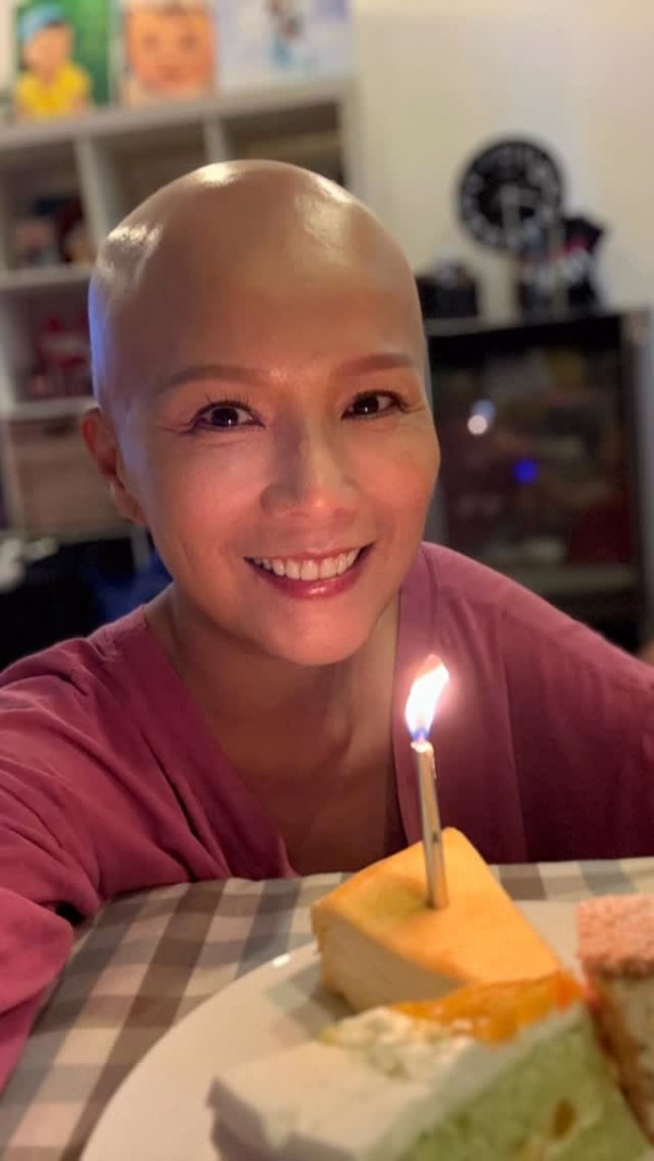 吳文忻證實病情惡化癌細胞擴散至肝臟 曾緊急入院保命！胸部腫瘤增至12cm