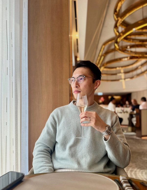 伍家朗結婚近兩年宣佈太太懷孕喜訊 IG揭曉BB性別：我準備做老豆喇！