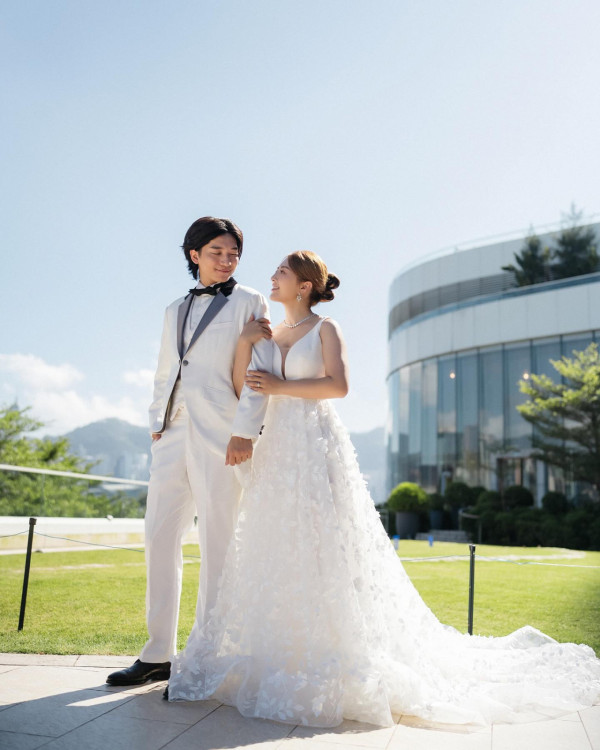 32歲女藝人宣布懷孕好消息!驚爆兩年前小產後終迎喜訊:我和老公都哭了