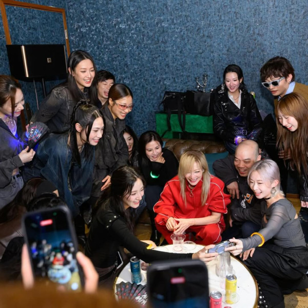 夜王上映｜鄭秀文Sammi重錄《星秀傳說》領軍15位女神拍MV 王丹妮廖子妤狂揈頭熱舞