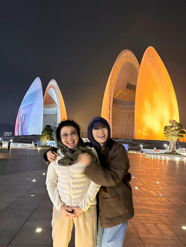 最美視后退出娛樂圈後近照容光煥發！慶生晒驚人凍齡狀態：似食咗防腐劑