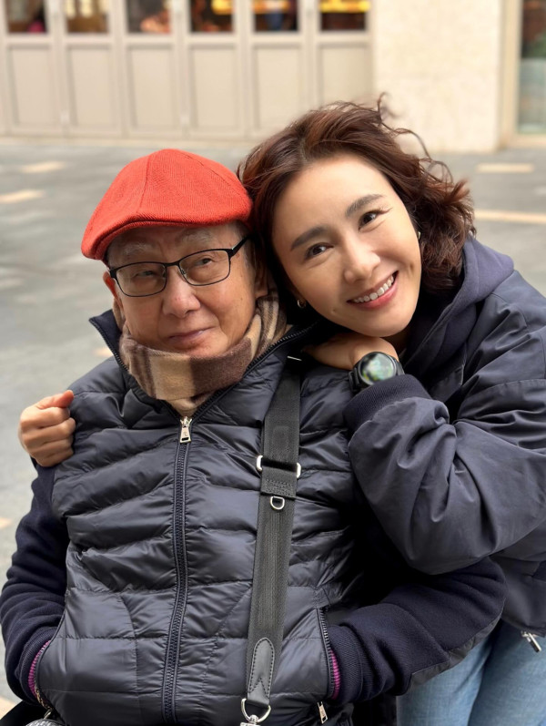 最美視后退出娛樂圈後近照容光煥發！慶生晒驚人凍齡狀態：似食咗防腐劑