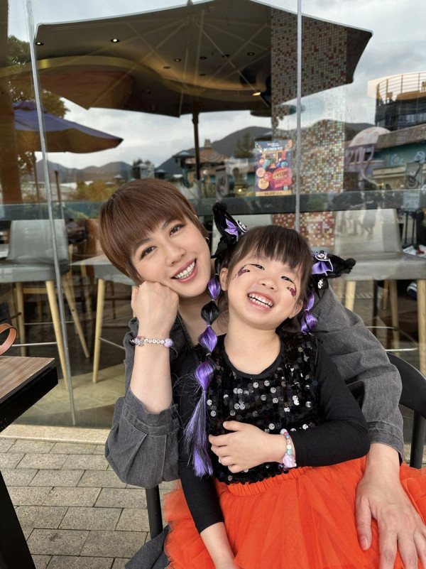 陳彥行首度曝光4歲囡囡正面樣貌！餅印樣遺傳超強母系基因！從未公開生父身份