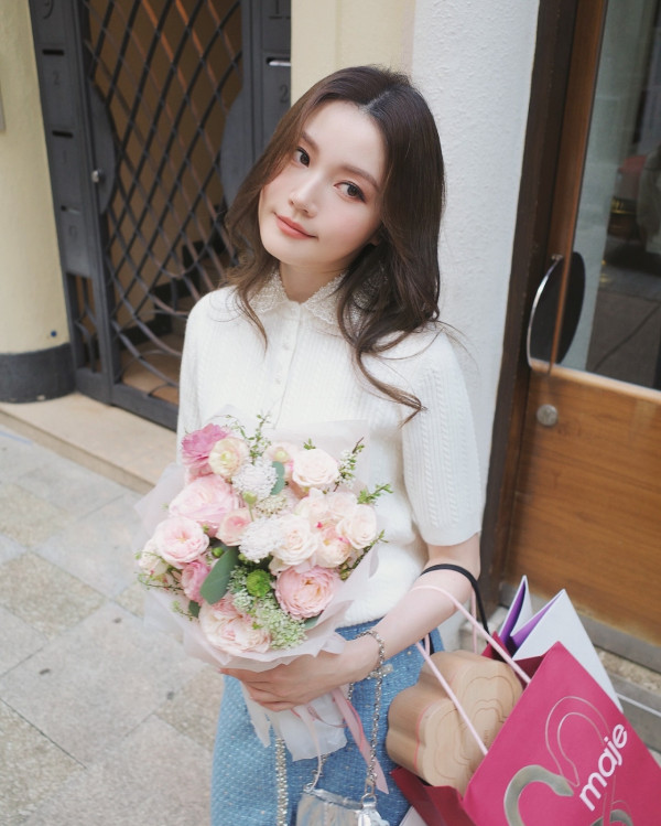 Yanny陳穎欣新婚後首個情人節高調曬鑽飾 老公視角超激罕放閃「眼中得一人」