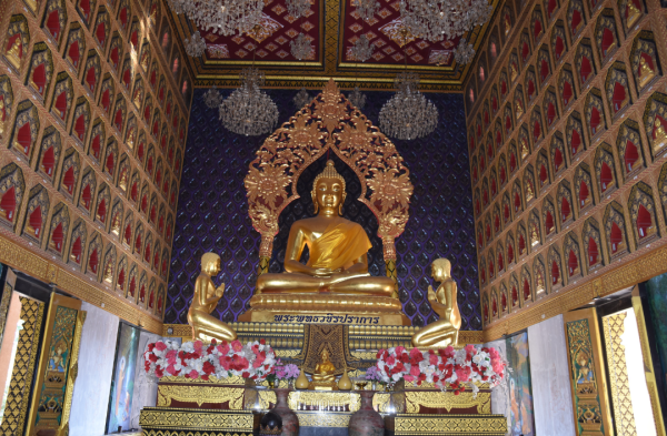 新年拜神禁忌｜入廟祈福10大禁忌一文看清！踩門檻、指神像超折福？做錯隨時「祈福變招禍」