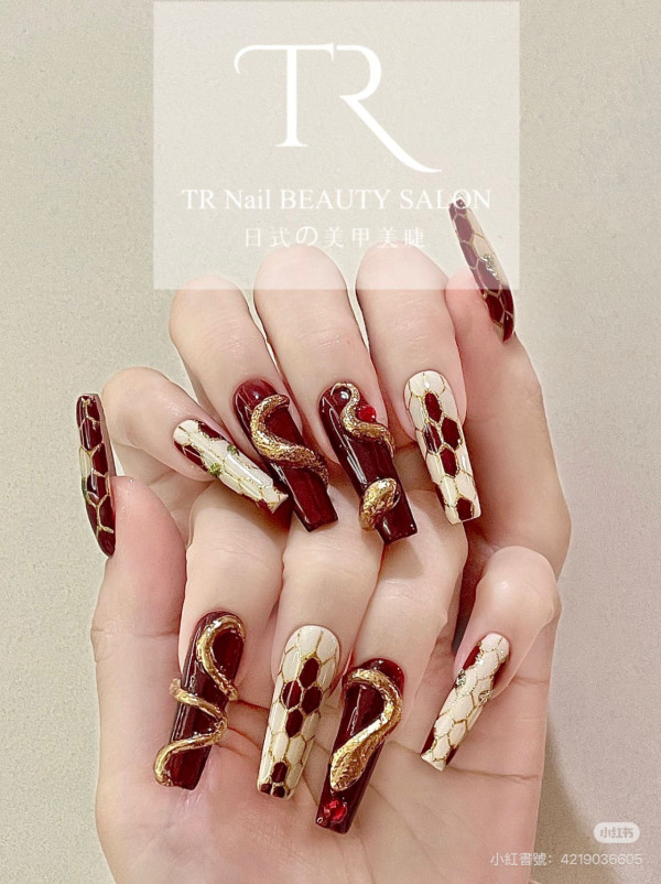 照片來源：小紅書@TR Nail 日式美甲美睫（南山萬象天地店）