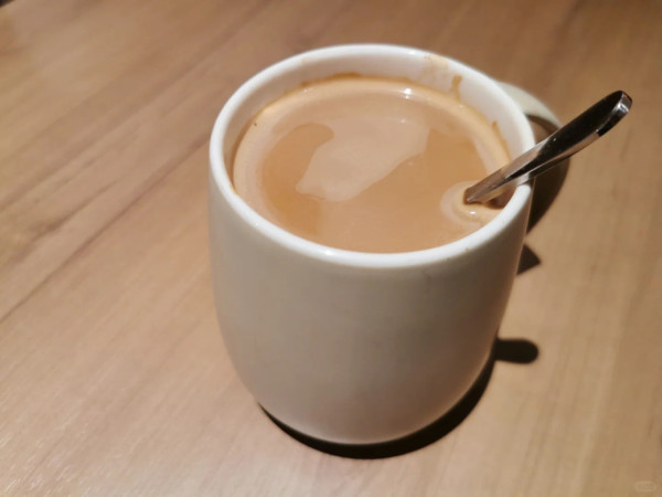 謝霆鋒內地開茶記?浙江男誤入鋒茶餐廳以為霆鋒開 食完腸胃炎索償擺烏龍