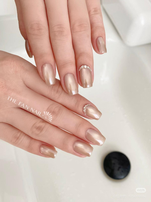 照片來源：小紅書@THE FAN NAIL 日式美甲美睫（萬象天地店）