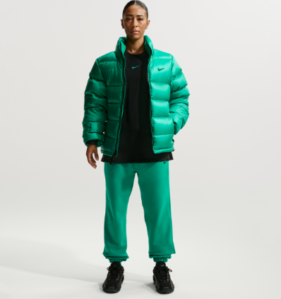 NOCTA x Nike 羽絨外套(圖: nike.com.hk) NOCTA x Nike 羽絨外套(圖: nike.com.hk)