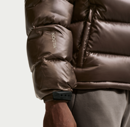 NOCTA x Nike 羽絨外套(圖: nike.com.hk) NOCTA x Nike 羽絨外套(圖: nike.com.hk)