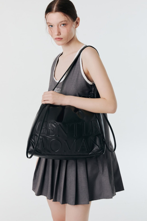 2026泰國10大手袋推介最平0入手！平價版Loewe被大推！唔止Naraya 