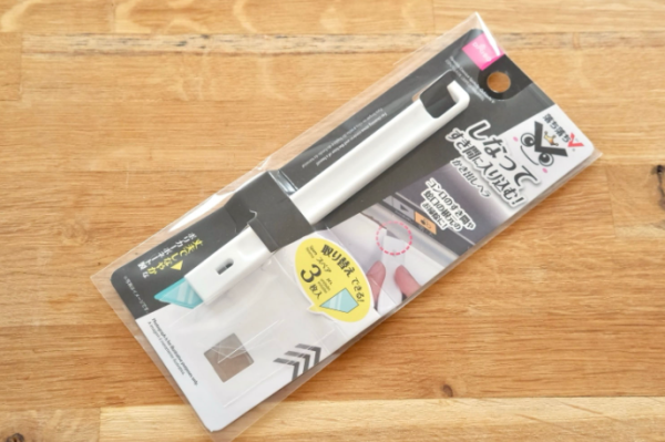 激落君縫隙鏟$12解決廚房死角 日本清潔達人大讚：爐頭油垢一秒剷走、附3款替換芯