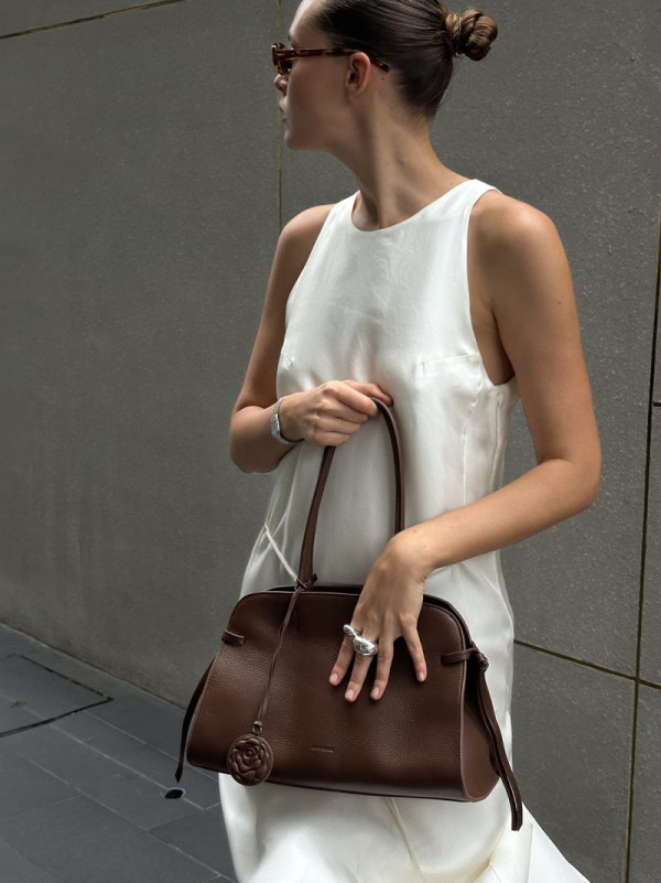 2026泰國10大手袋推介最平0入手！平價版Loewe被大推！唔止Naraya 