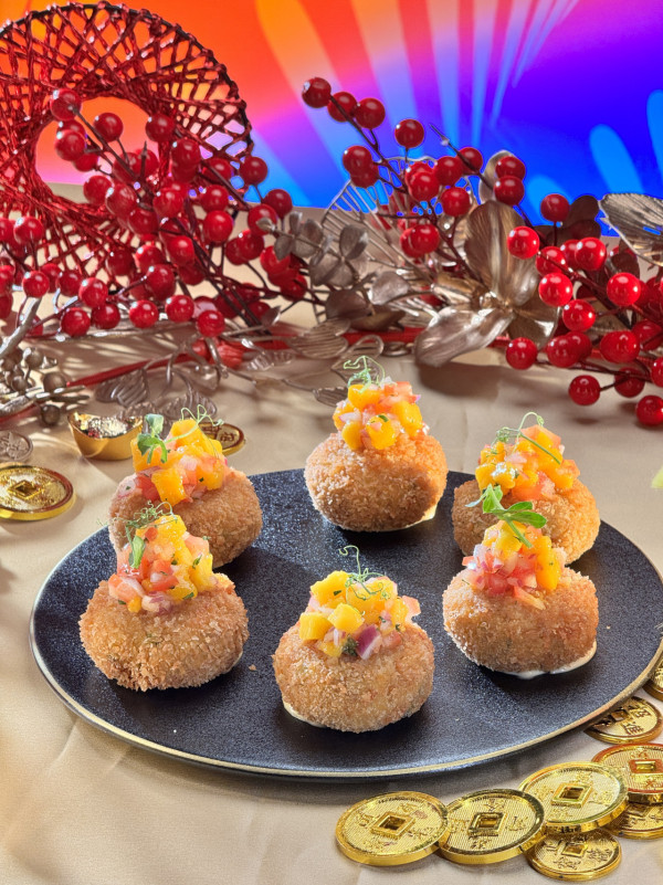 HOYTV新年節目2026｜賀年版開飯啦/開運秘笈/臥底旅行團搶錢大作戰！嘉賓名單一覽