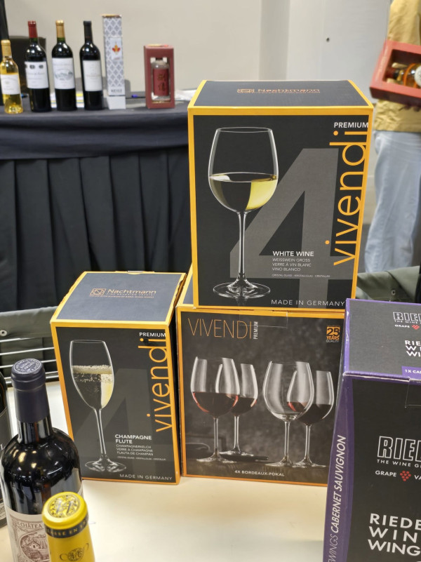 尖沙咀海港城名牌開倉低至1折！Coach香水$200起／LAURA MERCIER買1送1！美妝/女裝/外套/內衣/行李箱