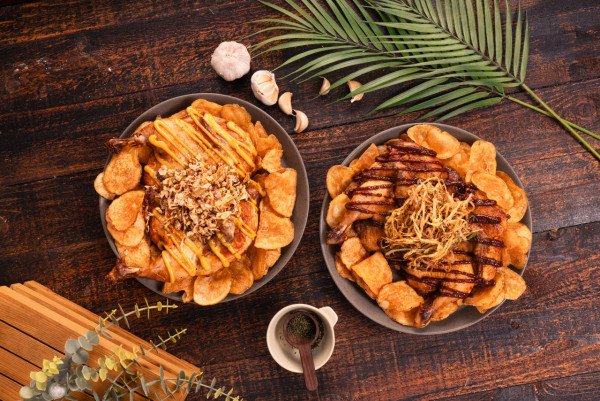 韓國人氣35cm超長年糕登陸銅鑼灣   全新豬脊骨年糕鍋／玩遊戲送限量禮品