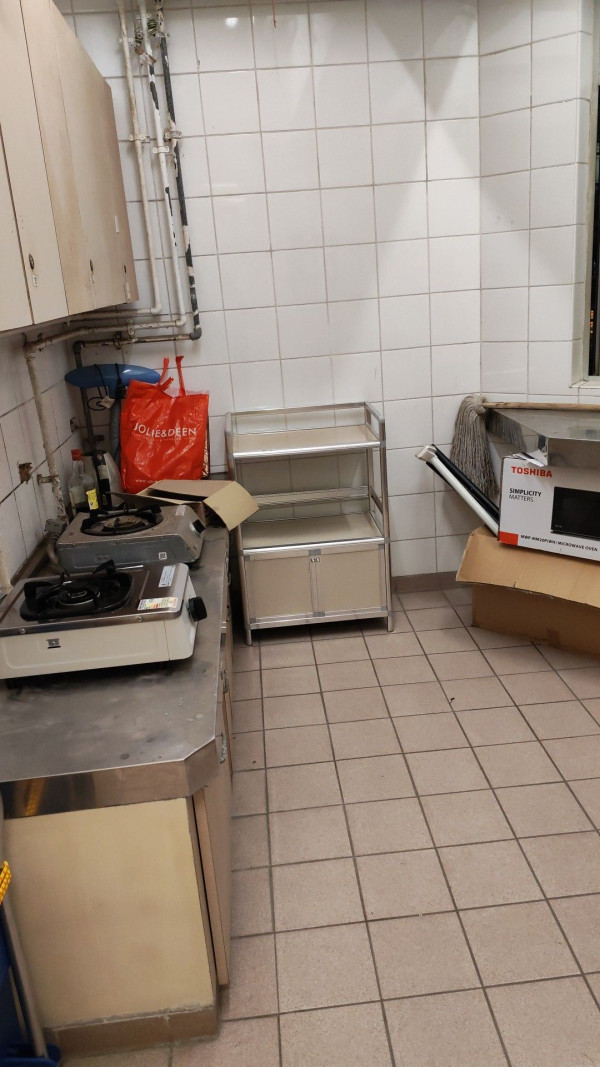 公屋二派竟獲「共用廁所」單位？網民揭恐怖內幕勸退：變相呃機會！港媽收信嚇窒