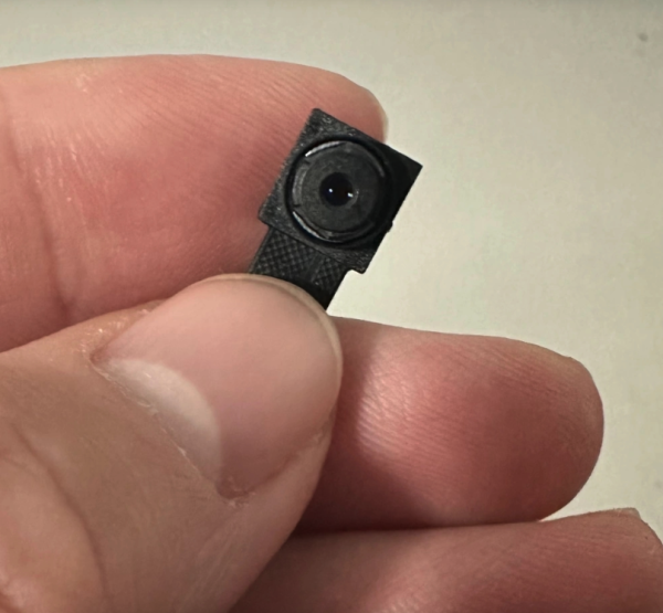 情侶北上開房變偷拍片主角 插房卡即直播任睇難偵測 苦主睇片驚見：係自己！