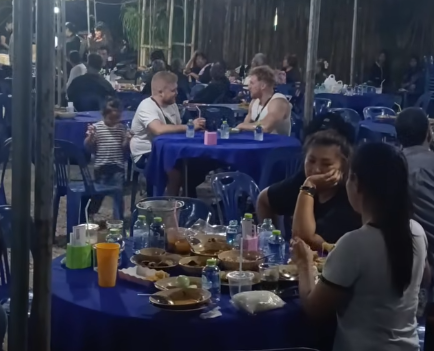 圖片來源:FB @Charantorn Chaloemkiad 圖片來源:FB @Charantorn Chaloemkiad