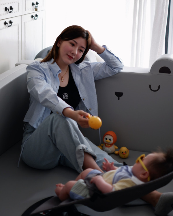 29歲TVB小花宣布順產誕子三年抱兩！成功趕進度自爆產後虛脫：終於卸貨了