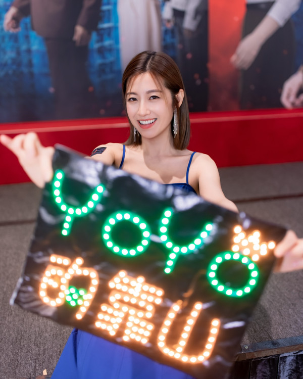 陳自瑤撰文親揭「終於可以同大家分享」 網民反應激動關注表態：係咪講老公？