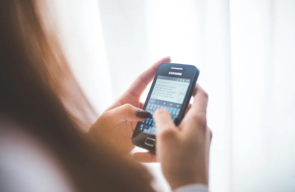 沖涼順便洗面＝爛面？呢個動作令皮膚快老10年！專家揭5大護膚禁忌