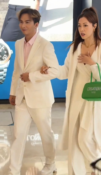 周吉佩老婆性感現身以為好多人望？一浮誇舉動遭作狀扮巨星︰其實冇人睇