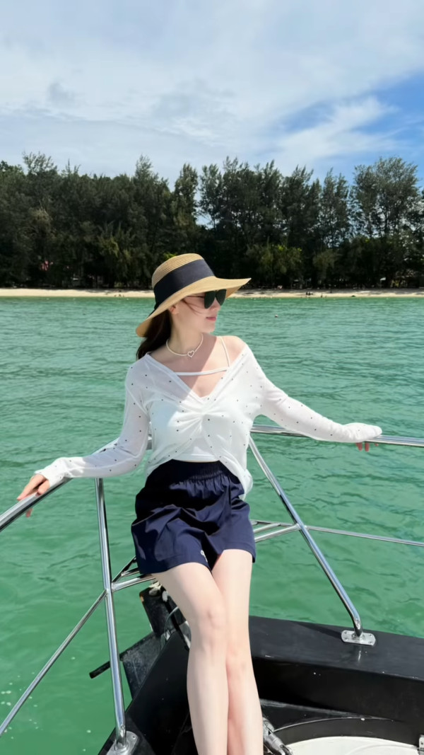 前港姐冠軍秘戀富二代外遊洩蜜好事近？男友視角照片曝光惹「上岸」猜測 