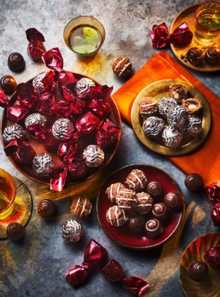 馬莎M&S 推出賀年系列商品喜迎新春 新年時尚服飾/應節禮盒/美酒佳釀一覽