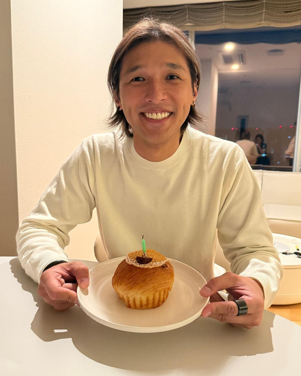 42歲男歌手罕有回應轉行做巴士司機！被指經濟拮据曾蝕過百萬陷財困？ 