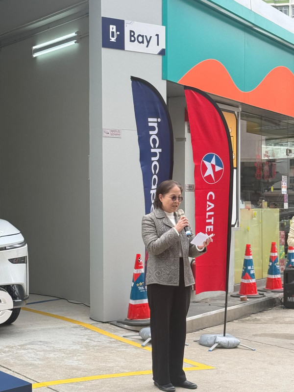 直擊全港首個「AI 油電站」今日啟動 App 一鍵預約「保證有位」【即睇收費詳情】