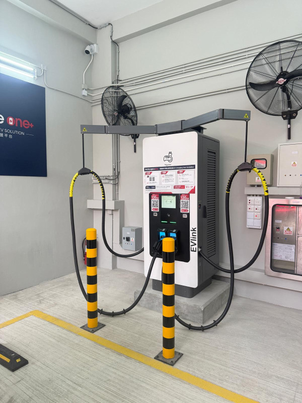 直擊全港首個「AI 油電站」今日啟動 App 一鍵預約「保證有位」【即睇收費詳情】