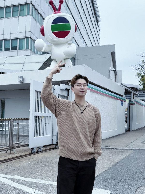  41歲男藝人突然宣布離巢TVB！上位無望重操舊業︰未能盡顯戲劇才華