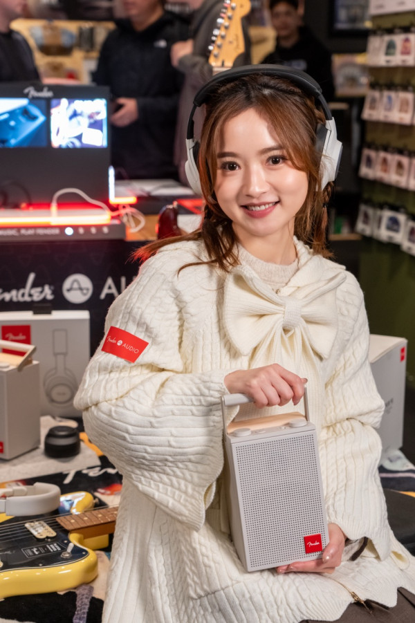 iPhone 藍牙無損終有解？Fender 首隻降噪耳筒 MIX 登場！附送隱藏「Dongle」無線聽歌達 24-bit/96kHz 規格