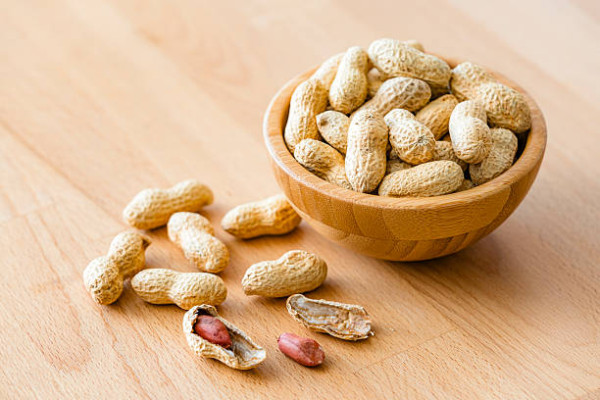 2歲童被親友餵1物右肺塌陷入ICU險死！醫生揭X光照不出／同樣案例3歲童慘成植物人