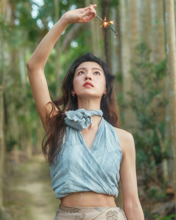 再有一線女藝人暗示已低調離巢TVB！結束13年賓主關係：「今年故事重新開始」