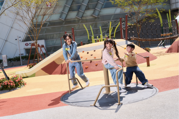 奧運全新1.5萬呎「巨型遊樂場」登場！13大放電區免費玩 情人節送氣球/6米燈飾