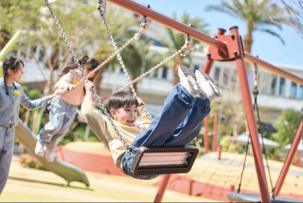 奧運全新1.5萬呎「巨型遊樂場」登場！13大放電區免費玩 情人節送氣球/6米燈飾