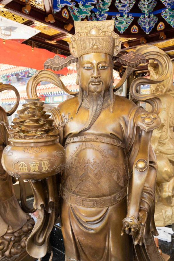 黃大仙廟年廿九通宵派利是！指定時段攞財神卡、拜太歲/頭炷香/禁忌一覽