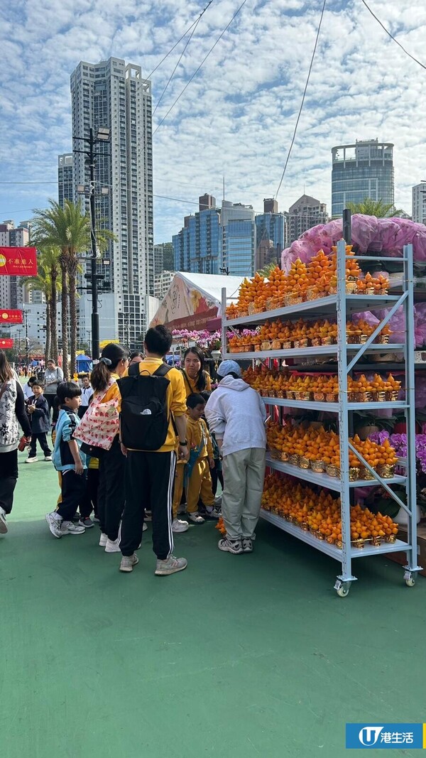 維園年宵2026｜維多利亞公園年宵市場2.11開鑼！必逛400個攤檔掃馬年精品/熟食（附交通/平面圖）