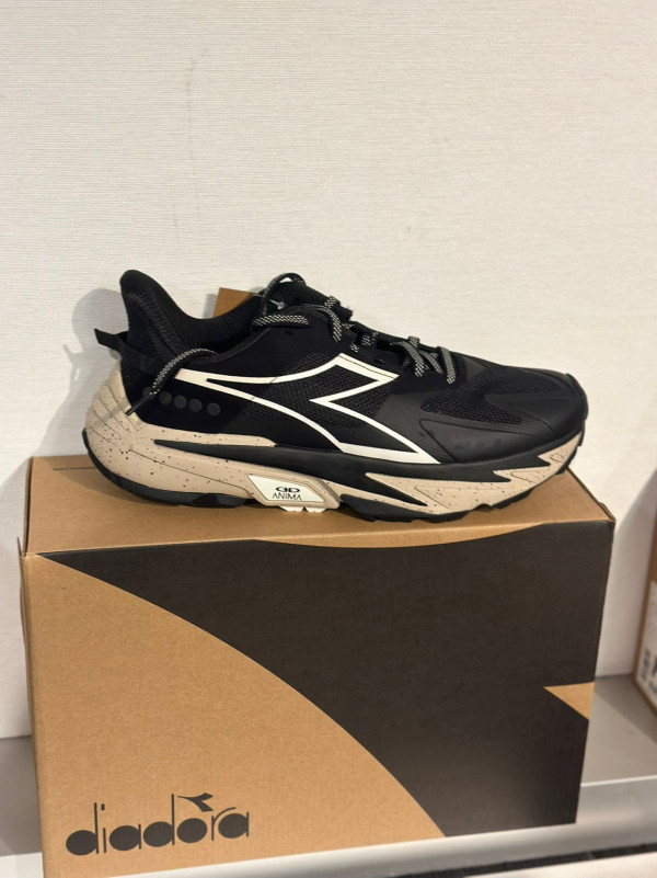 銅鑼灣時代廣場新春開倉低至1折！鞋履+家品+廚具特賣 中式鑊半價/運動鞋$200起/背包$239起