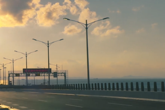 港珠澳大橋緊急封路！2.15起人工島便橋停用！新年北上改道攻略：恐大塞車？