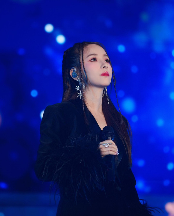 谷婭溦爆Seed炮轟某前輩歌手玩針對！嫌疑人對號入座列4點反擊︰不要誤會我