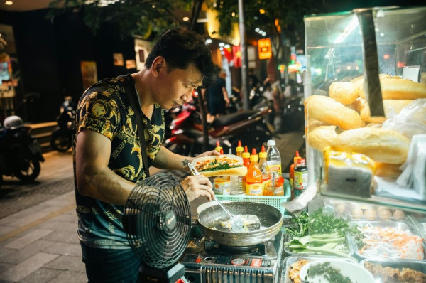 外遊健康貼士︰食物飲水及腸胃安全（圖片來源︰Canva）