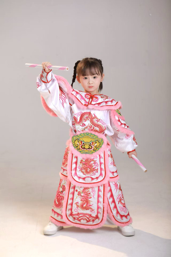 搶先睇新春花車設計!旅發局「國泰新春國際匯演之夜」花車巡遊+精彩表演 為馬年賀歲打頭陣