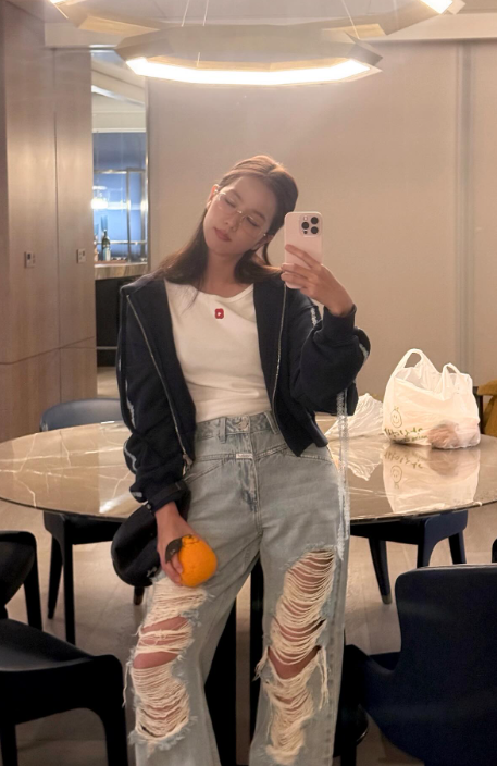 過年忌著穿洞褲以免漏財（圖片來源︰IG@sooyaaa__）