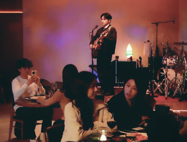 造星VI季軍范卓賢Jacky Fan新人Solo出道！新歌《淚光萬歲》加碼預告出4首歌