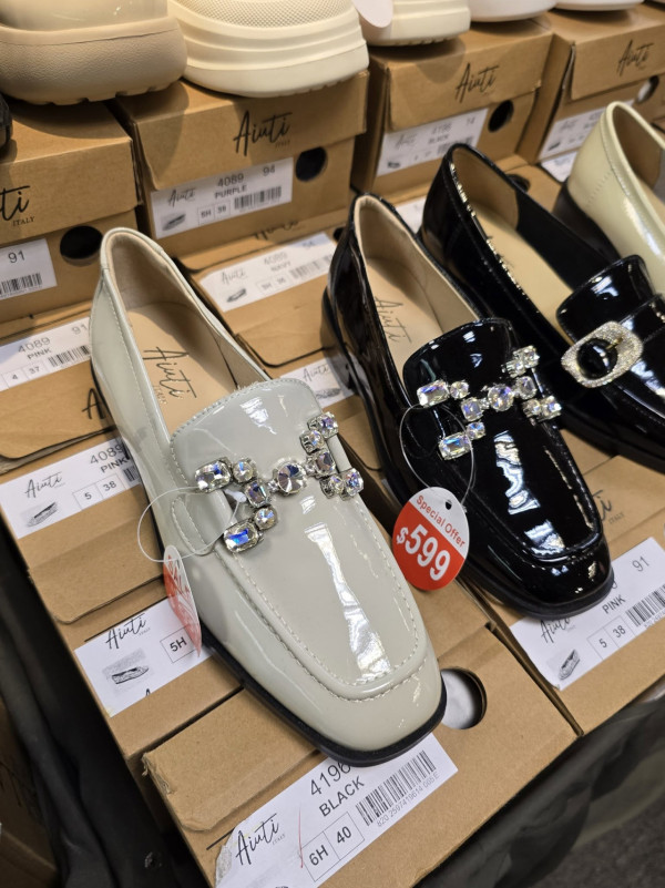 海港城新春開倉劈價2折！男女裝服飾/休閒鞋/童裝低至$30 Jewel Voce／BEN DAVIS／JOSEF SEIBEL都有