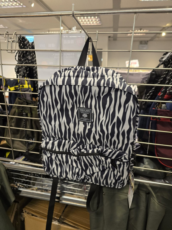 海港城新春開倉劈價2折！男女裝服飾/休閒鞋/童裝低至$30 Jewel Voce／BEN DAVIS／JOSEF SEIBEL都有